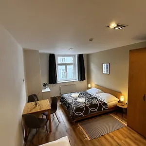 Sklep 2*, Prague République tchèque